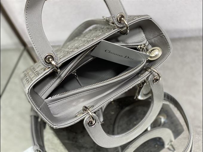 2025228Y550P211344616