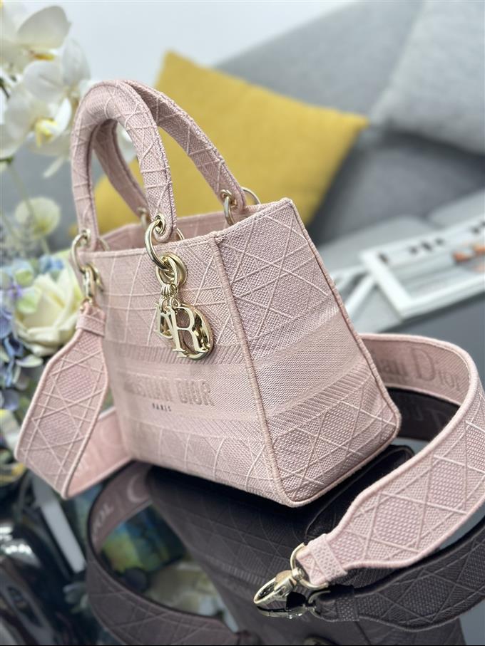 2025228Y620P211357288