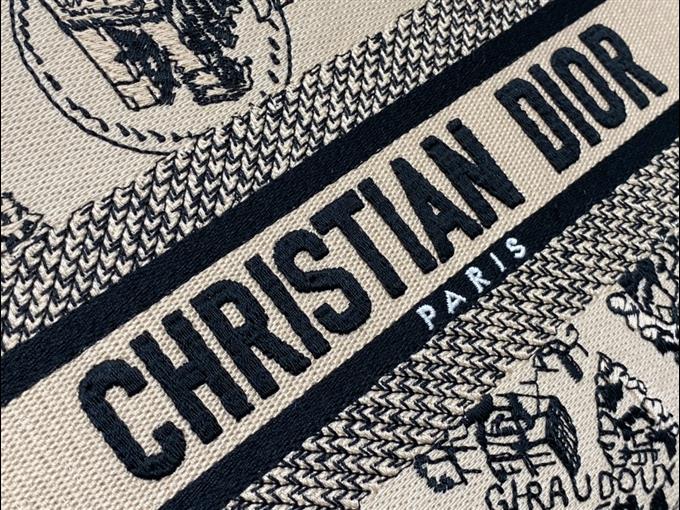 2025228Y650P205714344