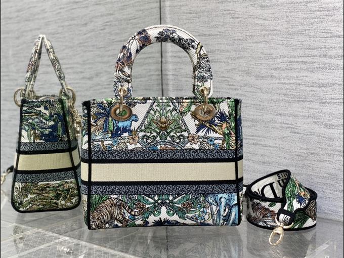 2025228Y650P205714501