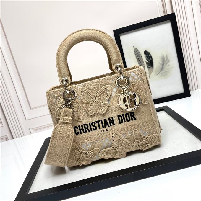 2025228Y650P211337742