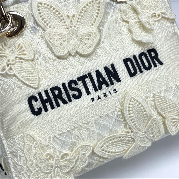 2025228Y650P211337976