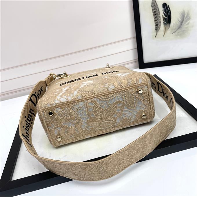 2025228Y650P211338210