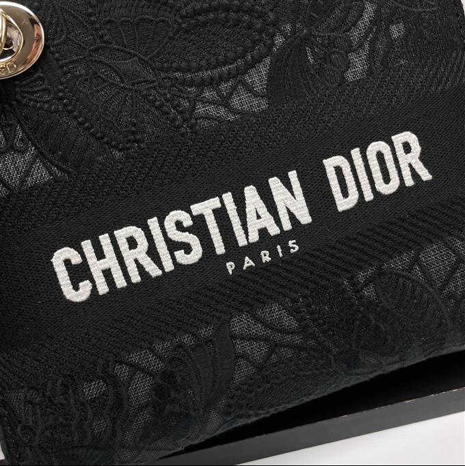 2025228Y650P211338543