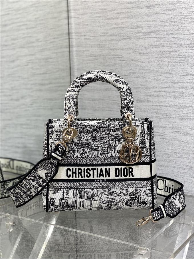 2025228Y650P211341132