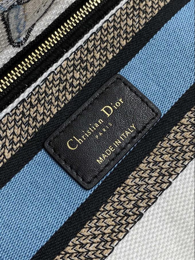 2025228Y650P211341538