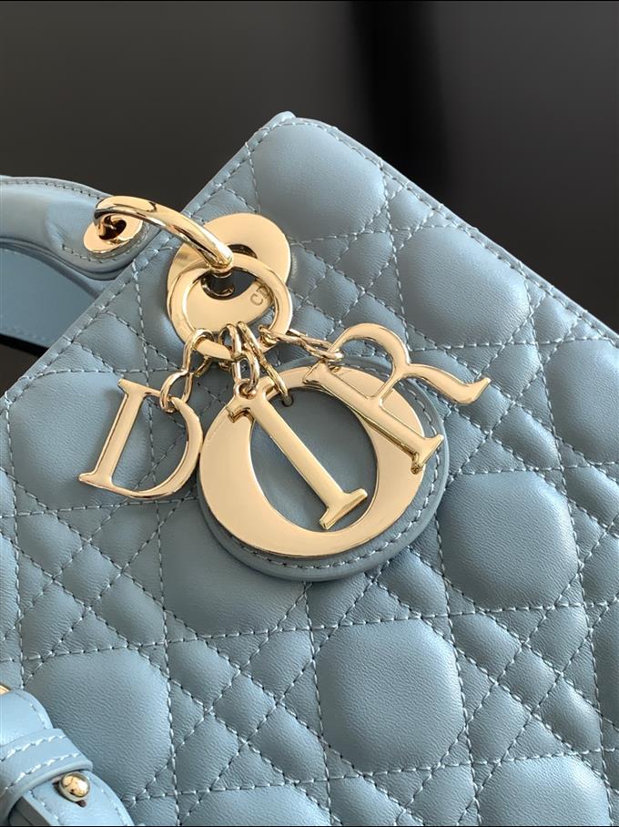 2025228Y650P222057521