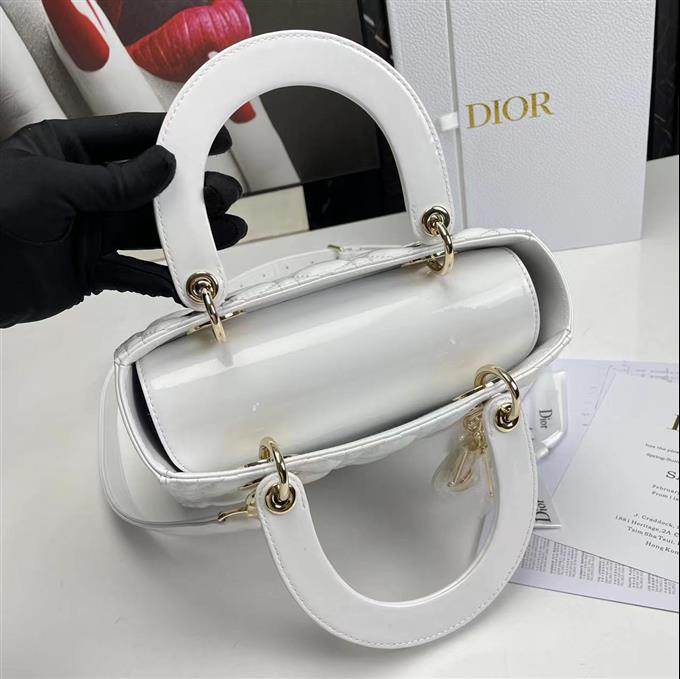 2025228Y700P205722891