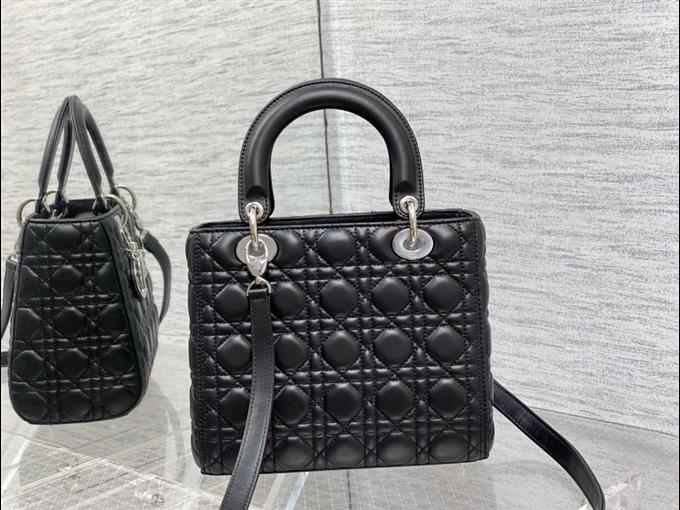 2025228Y700P211342457