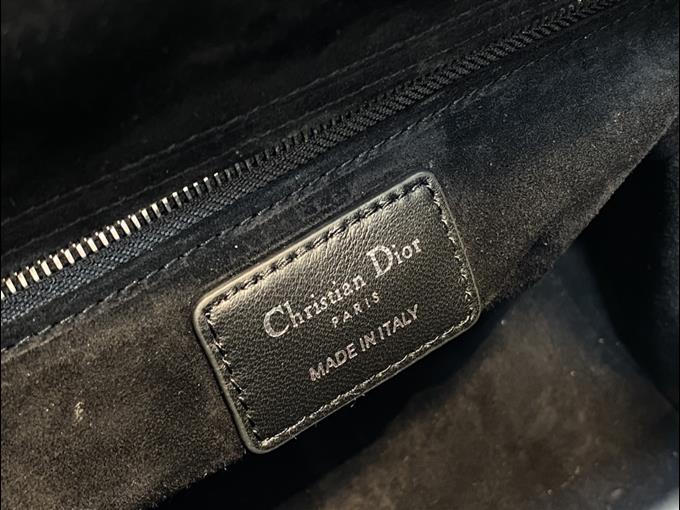 2025228Y700P211342520