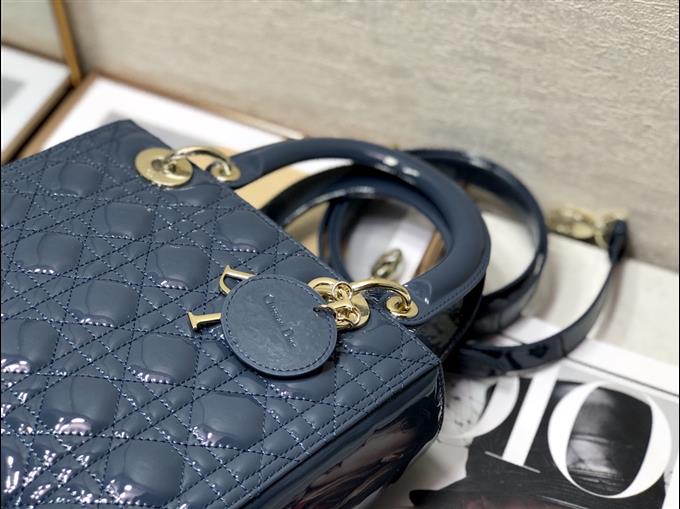 2025228Y700P211348266