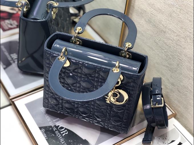 2025228Y700P211348298