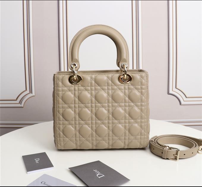 2025228Y700P211348662