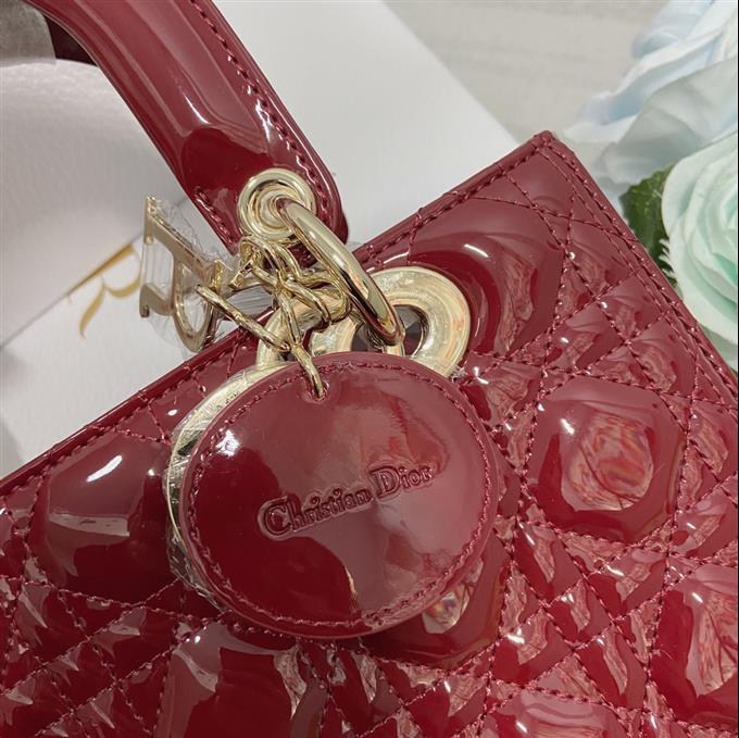 2025228Y700P221320340