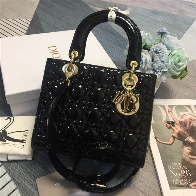 2025228Y700P221320716