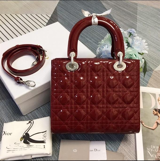 2025228Y700P22132116