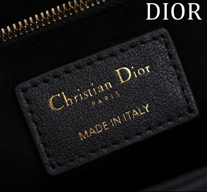 2025228Y750P205723716