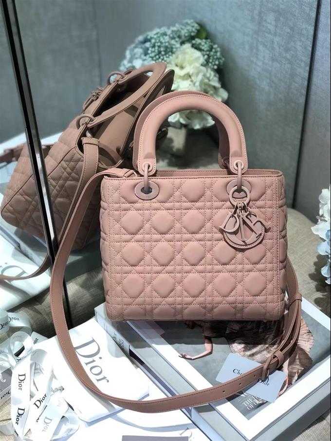 2025228Y750P211342924