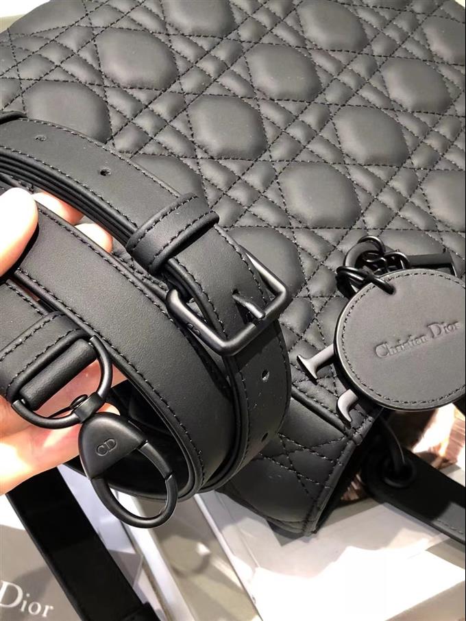 2025228Y750P211352825