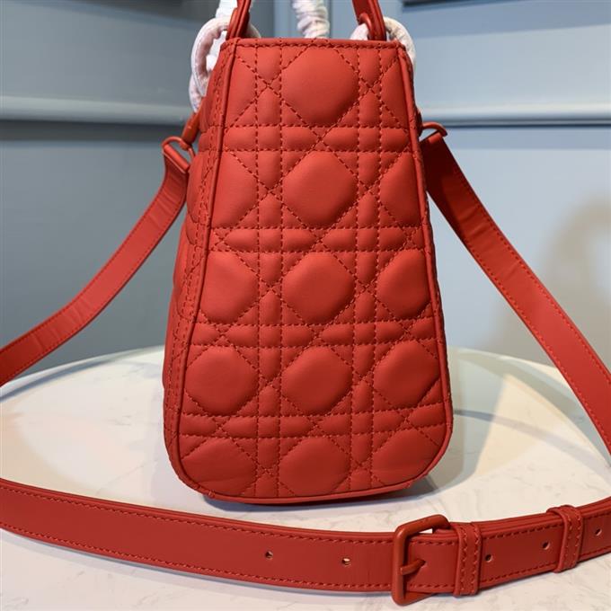 2025228Y750P222255485