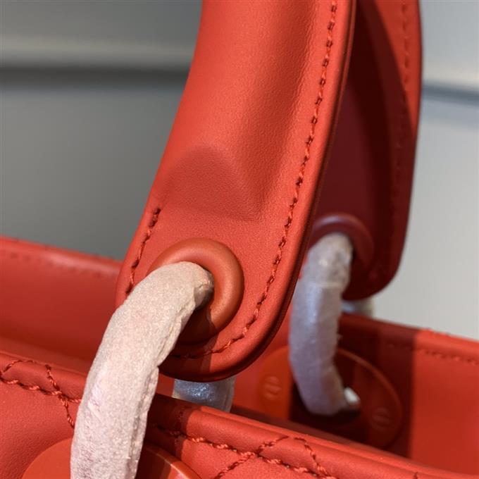 2025228Y750P222255517