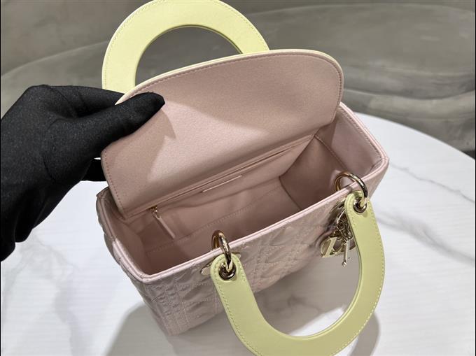 2025228Y800P205724563