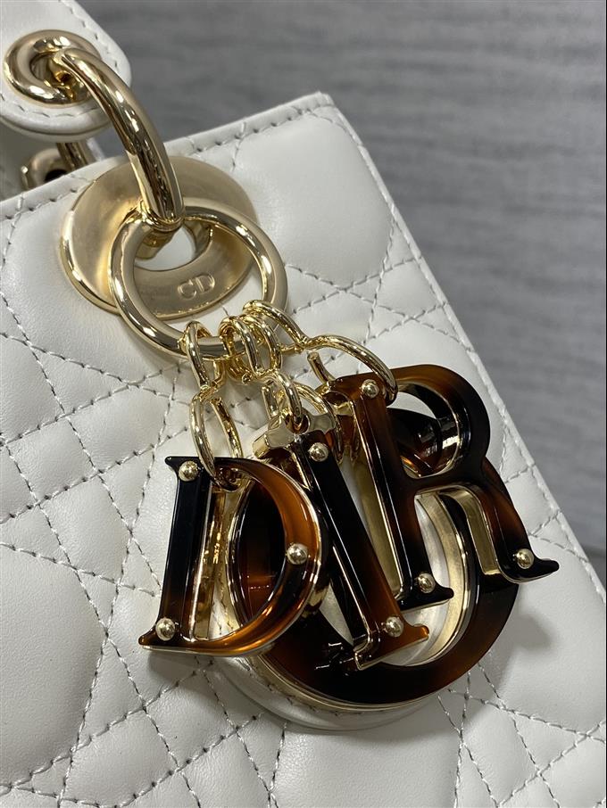 2025228Y880P222254290