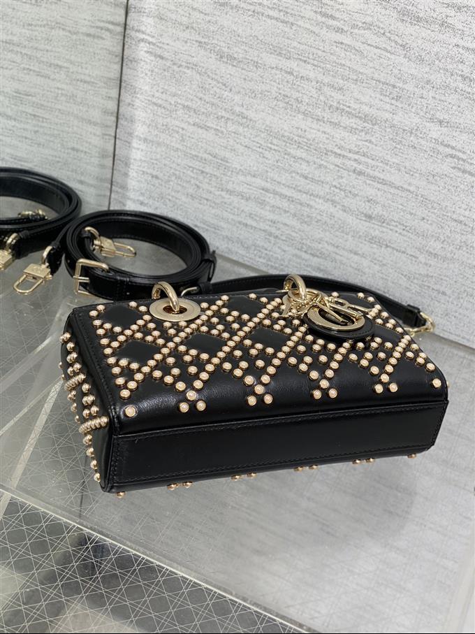 2025228Y1580P222946147