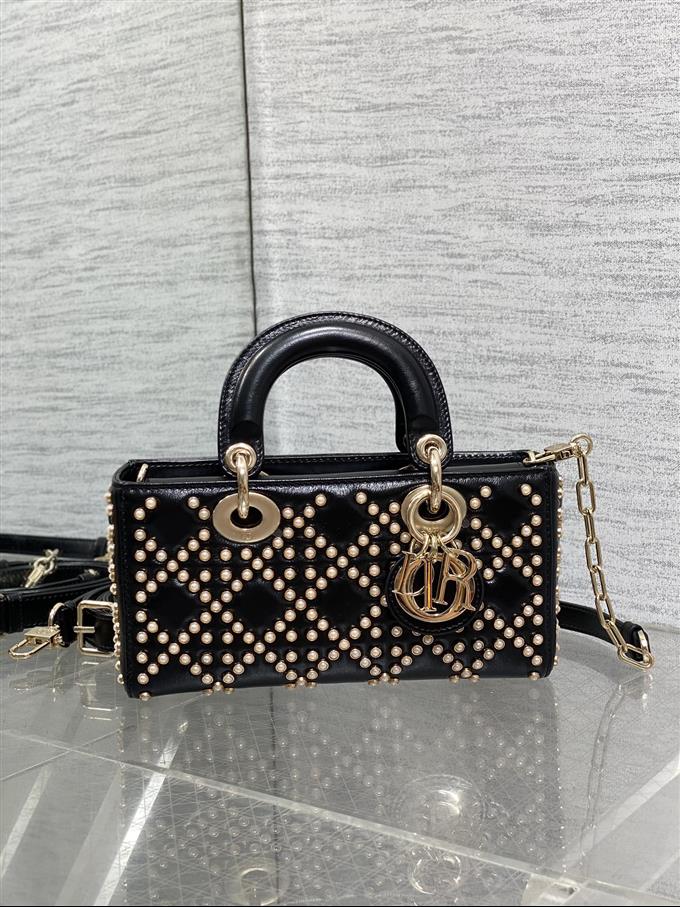 2025228Y1580P22294667