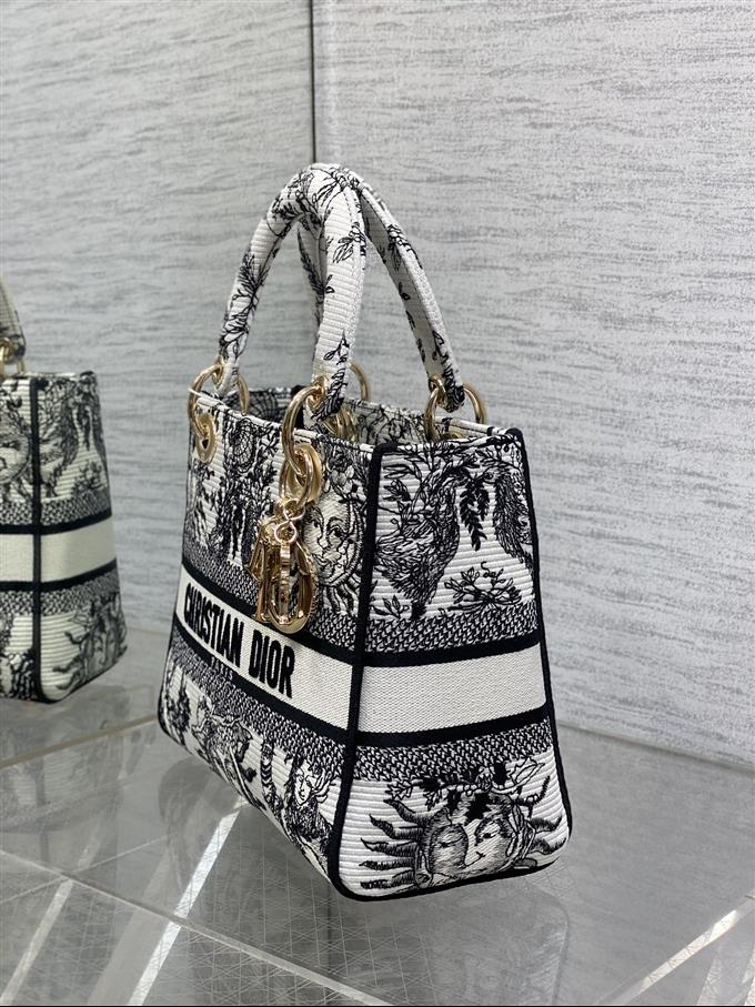 2025228Y650P222941607