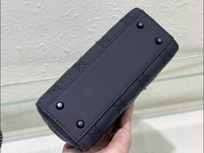 2025228Y650P222948360