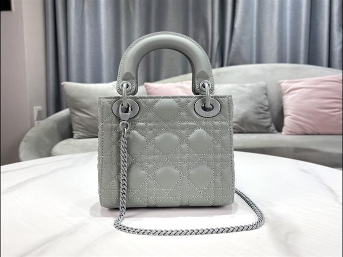 2025228Y650P222948472