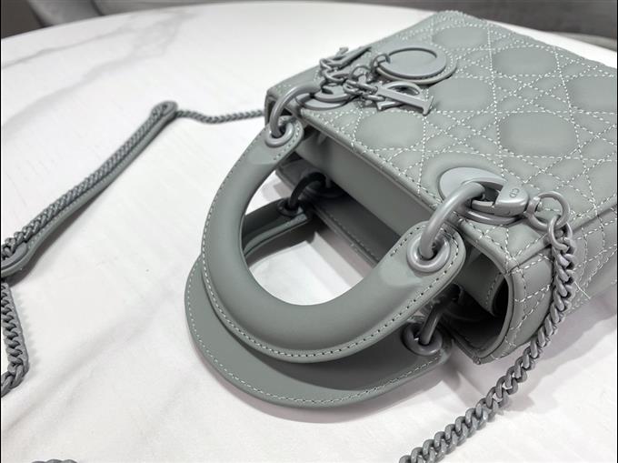 2025228Y650P222948519