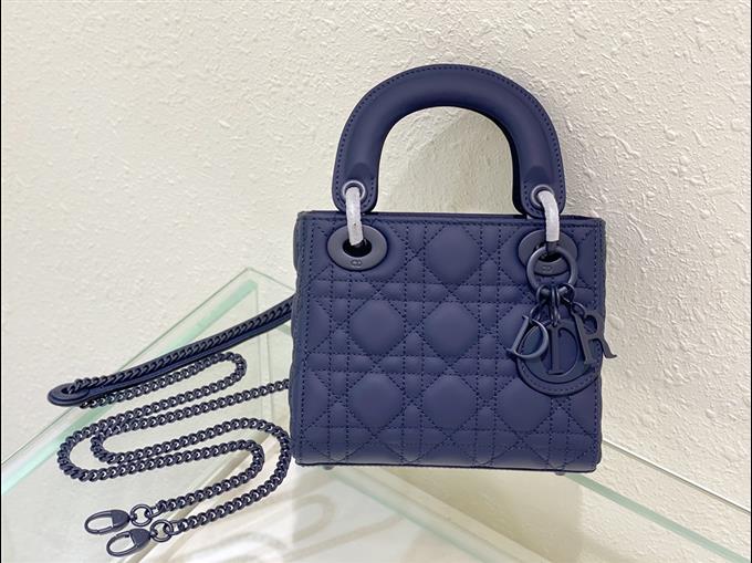 2025228Y650P222948710