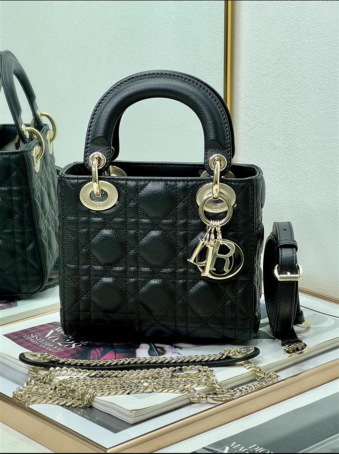 2025228Y650P222949281