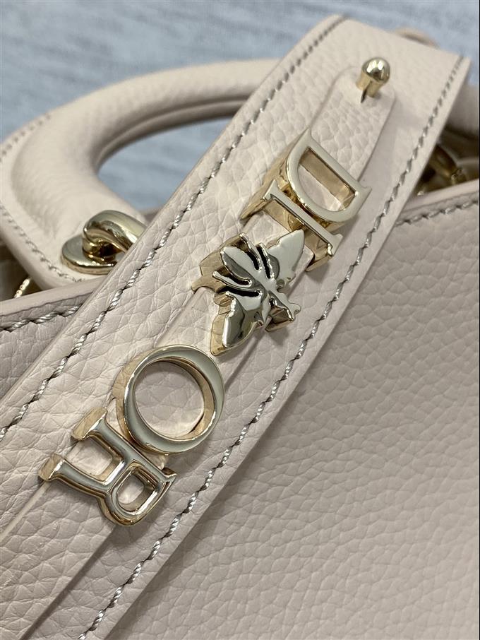 2025228Y700P222422446