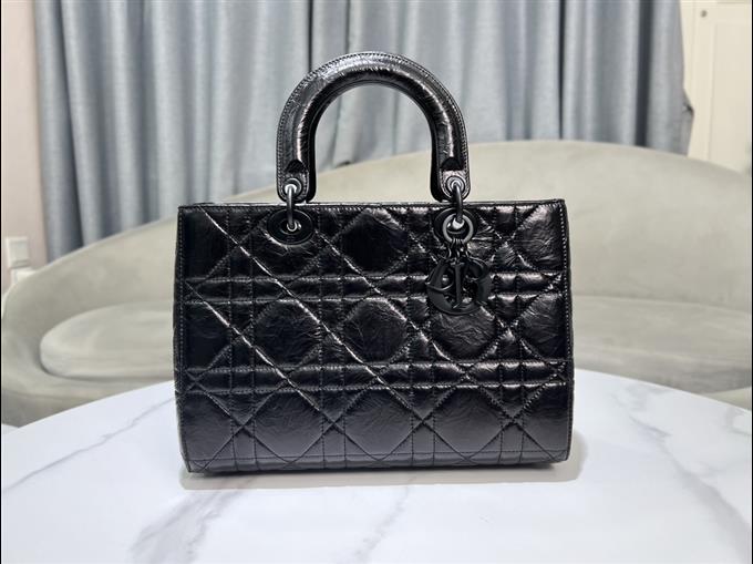 2025228Y750P222422822