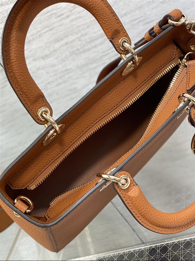 2025228Y750P222423338