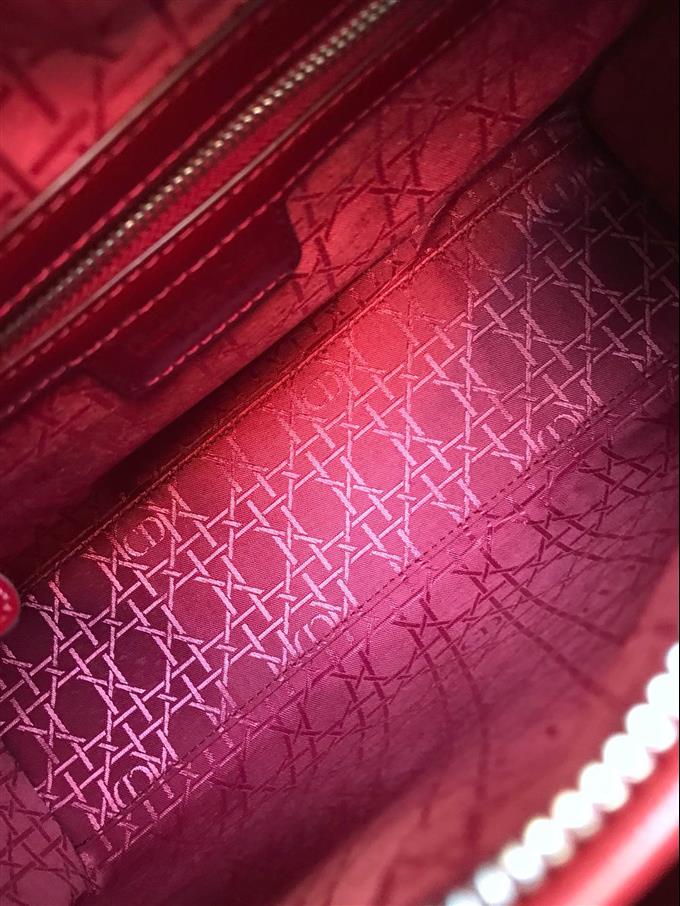 2025228Y880P205910485