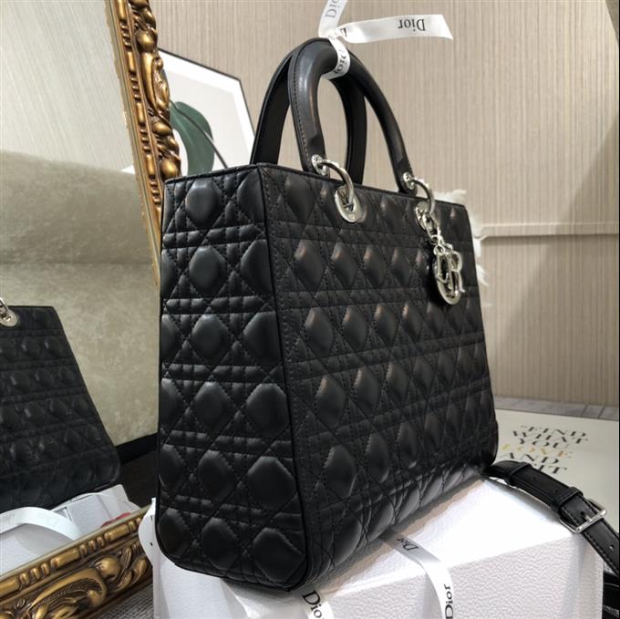 2025228Y880P205910939