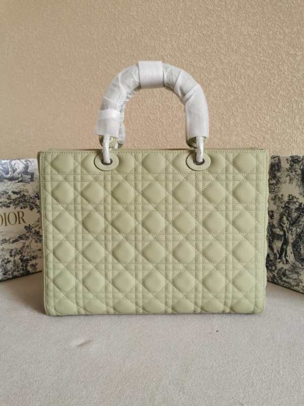 2025228Y880P20599592