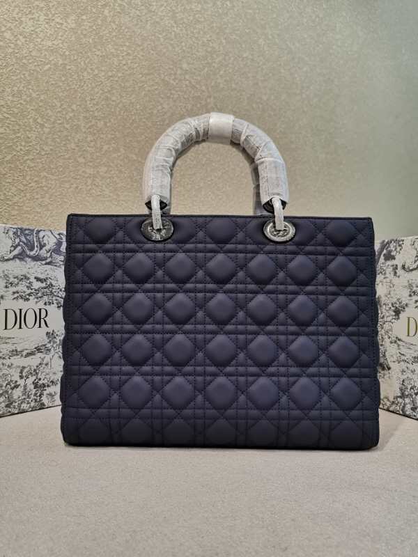 2025228Y880P20599703