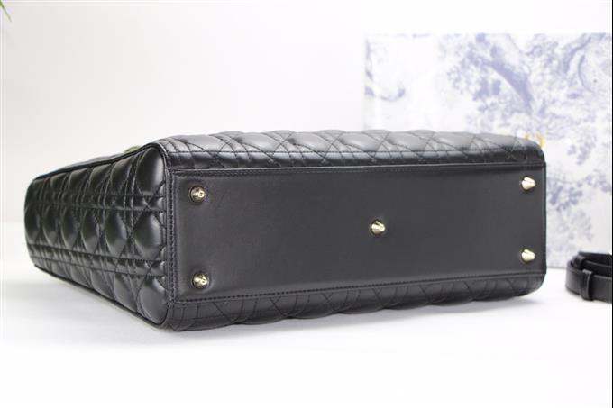 2025228Y880P20599842