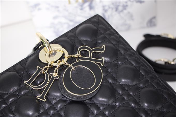 2025228Y880P20599874