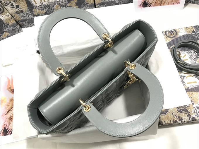 2025228Y880P211821921