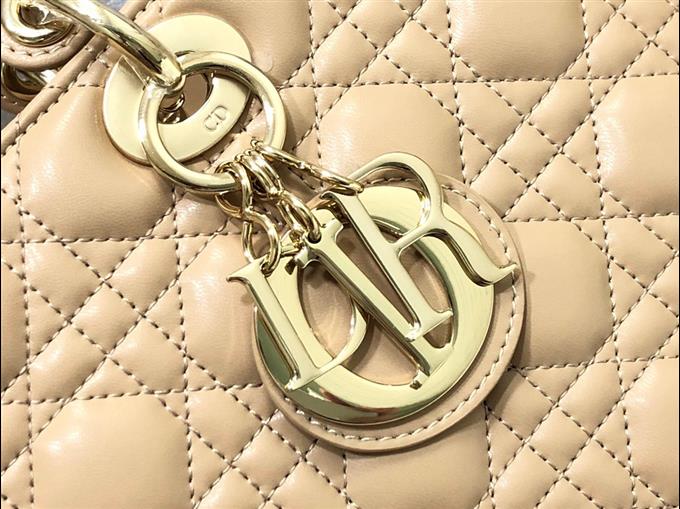 2025228Y880P211825150