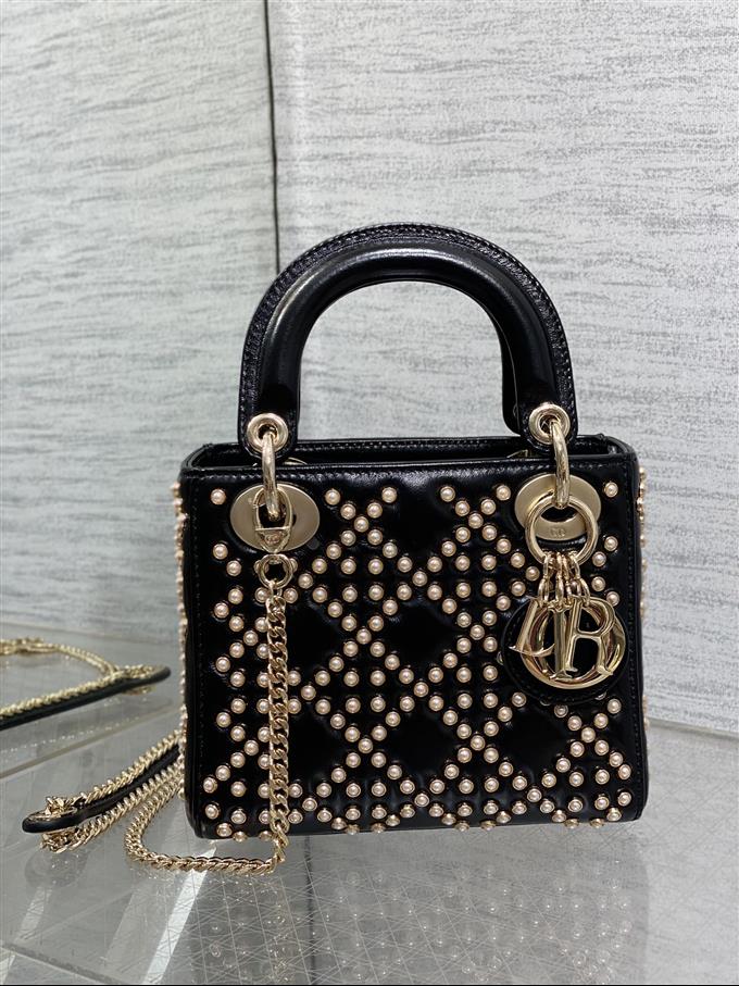 2025228Y1080P222943379