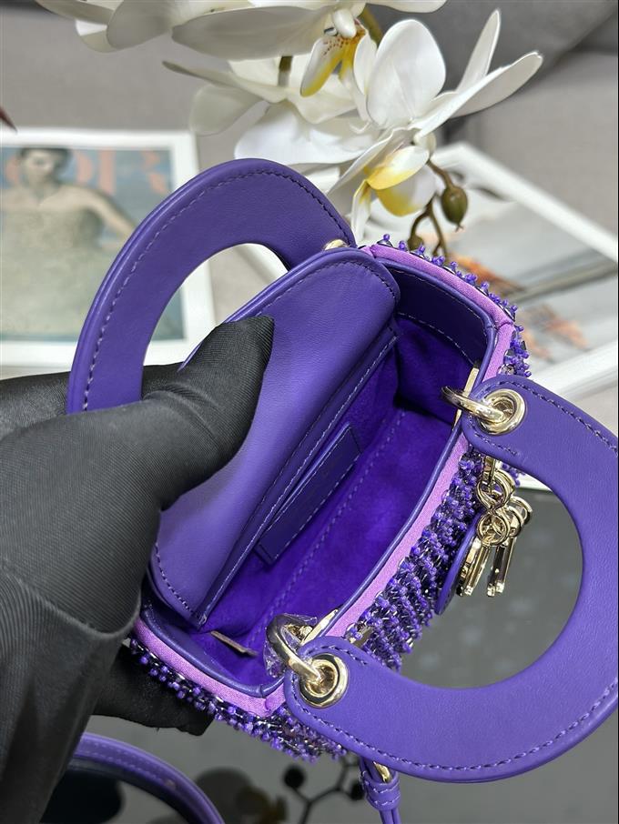 2025228Y1100P222957115