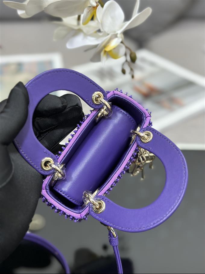 2025228Y1100P22295799