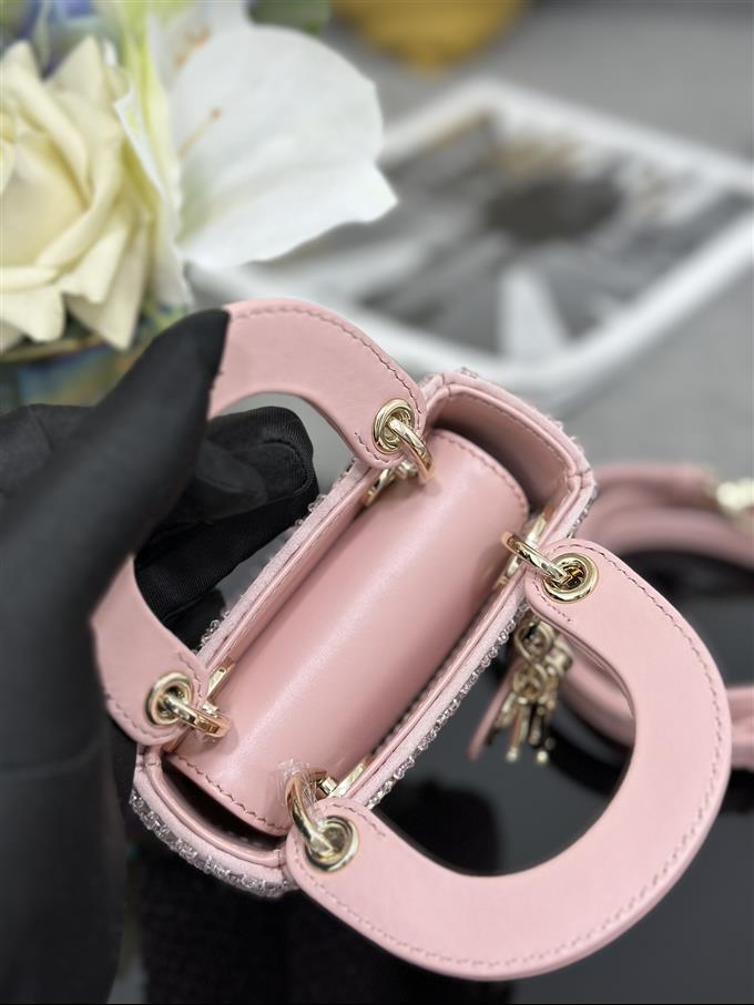 2025228Y1260P222958123